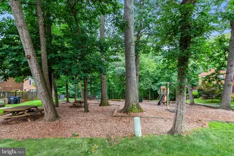 Exterior - 2256 Gunsmith Sq, Reston, VA 20191 photo 4 of 25