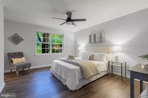 Bedroom - 2256 Gunsmith Sq, Reston, VA 20191 photo 2 of 4