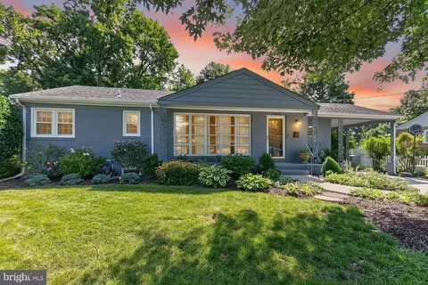 7915 Bainbridge Rd, Alexandria, VA 22308