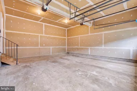 Other - 7608 Mcweadon Ln, Springfield, VA 22150 photo 6 of 19