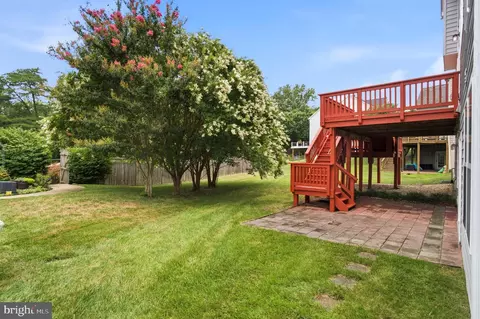Exterior - 7608 Mcweadon Ln, Springfield, VA 22150 photo 6 of 10