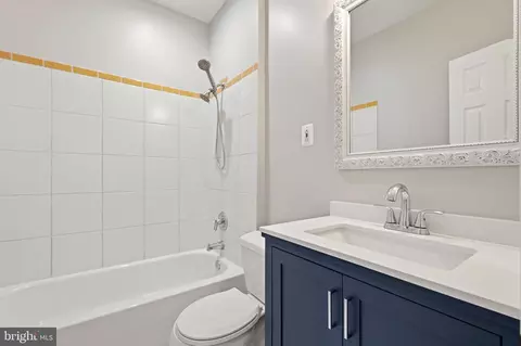 Bath - 7608 Mcweadon Ln, Springfield, VA 22150 photo 6 of 6