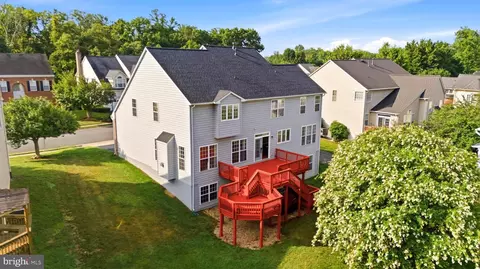 Exterior - 7608 Mcweadon Ln, Springfield, VA 22150 photo 8 of 10
