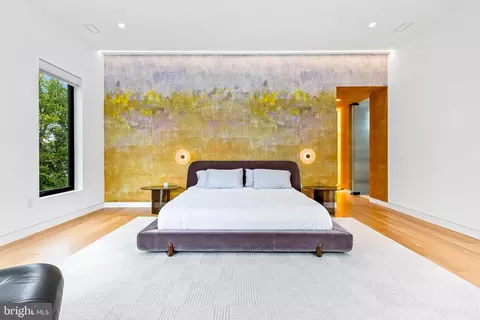 Bedroom - 7216 Davis Ct, Mclean, VA 22101 photo 1 of 3