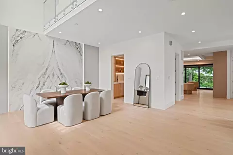 Dining - 1451 Cola Dr, Mclean, VA 22101 photo 1 of 5