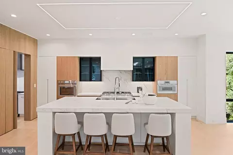 Kitchen - 1451 Cola Dr, Mclean, VA 22101 photo 2 of 13