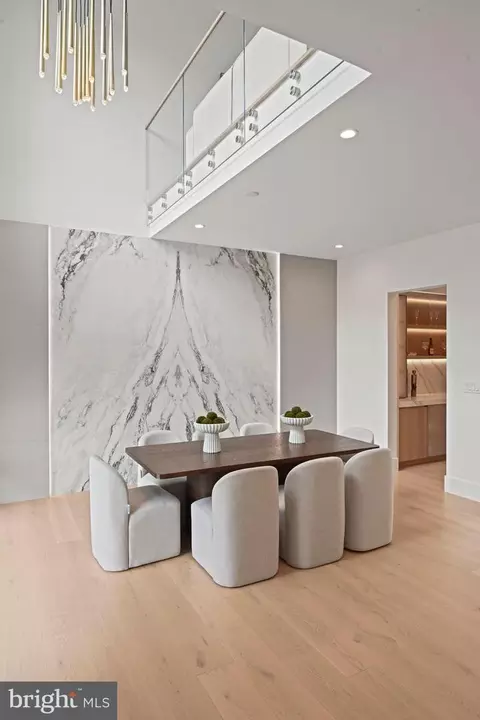 Dining - 1451 Cola Dr, Mclean, VA 22101 photo 2 of 5