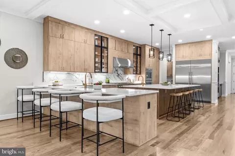 Kitchen - 1843 Rhode Island Ave, Mclean, VA 22101 photo 6 of 8