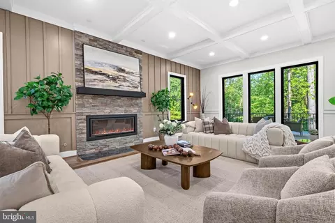 Living - 1843 Rhode Island Ave, Mclean, VA 22101 photo 1 of 2