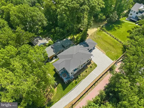 View/Area - 1843 Rhode Island Ave, Mclean, VA 22101 photo 1 of 3
