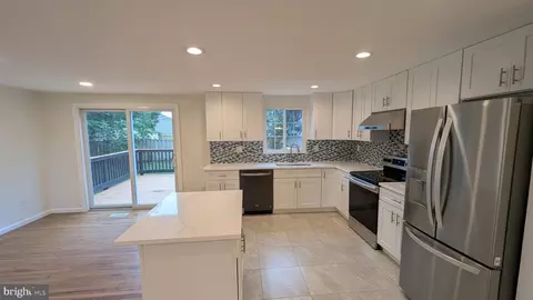 Other - 2929 Ashdown Forest Dr, Herndon, VA 20171 photo 3 of 19