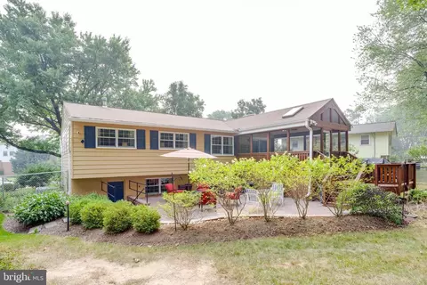 6104 Rivanna Dr, Springfield, VA 22150 photo 46