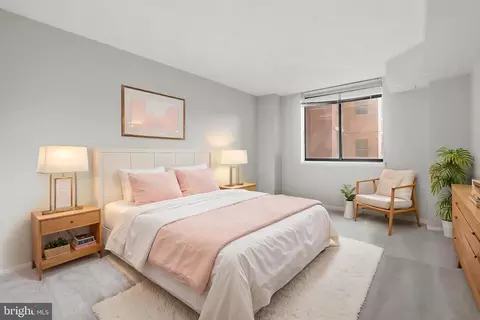 2230 George C Marshall Dr #611, Falls Church, VA 22043