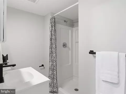 Bath - 8061 Athena St, Springfield, VA 22153 photo 4 of 4