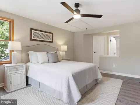 Bedroom - 8061 Athena St, Springfield, VA 22153 photo 2 of 4