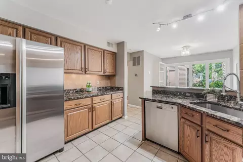 11565 Brass Lantern Ct, Reston, VA 20194 photo 19