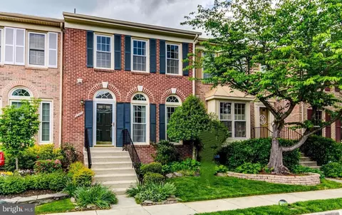 6240 Walkers Croft Way, Alexandria, VA 22315
