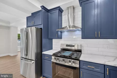Kitchen - 7304 Dickenson St, Springfield, VA 22150 photo 4 of 6