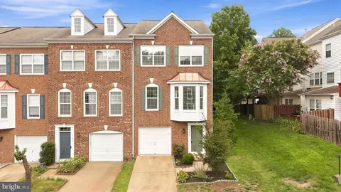 13928 Gothic Dr, Centreville, VA 20121