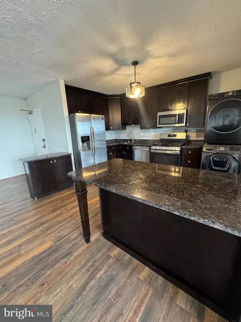 3705 S George Mason Dr #1614S, Falls Church, VA 22041
