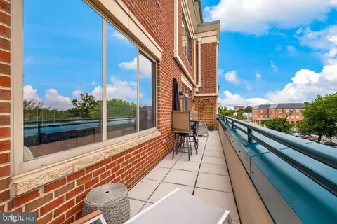 Exterior - 1450 Emerson Ave #317, Mclean, VA 22101 photo 1 of 4