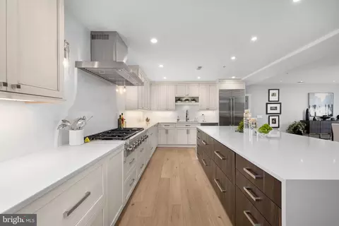 Kitchen - 1450 Emerson Ave #317, Mclean, VA 22101 photo 5 of 6