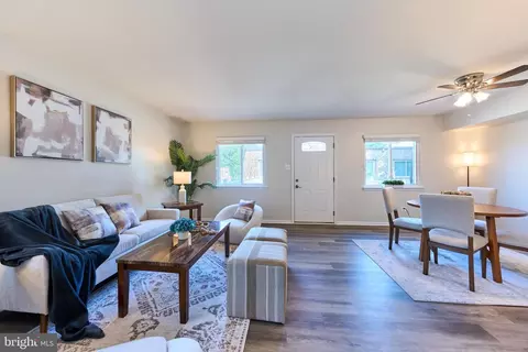 3815 Burlingame Pl #33E, Alexandria, VA 22309