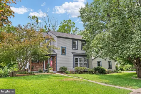 15209 General Stevens Ct, Chantilly, VA 20151
