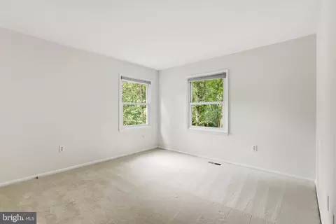 Bedroom - 10811 Midsummer Dr, Reston, VA 20191 photo 5 of 5