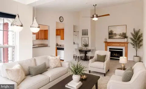 7505 Calderon Ct #J, Alexandria, VA 22306