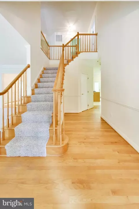 Entry Way - 6228 Garden Rd, Springfield, VA 22152 photo 2 of 4
