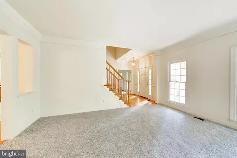Living - 6228 Garden Rd, Springfield, VA 22152 photo 2 of 6