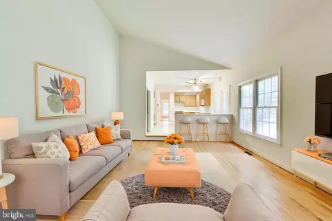 Living - 6228 Garden Rd, Springfield, VA 22152 photo 5 of 7