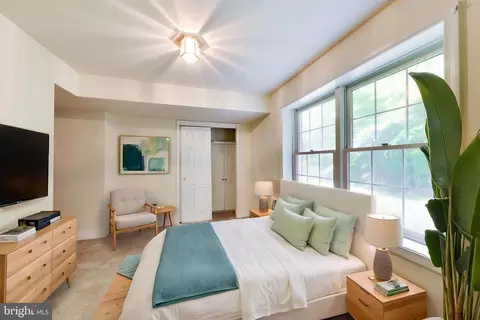 Bedroom - 6228 Garden Rd, Springfield, VA 22152 photo 14 of 15