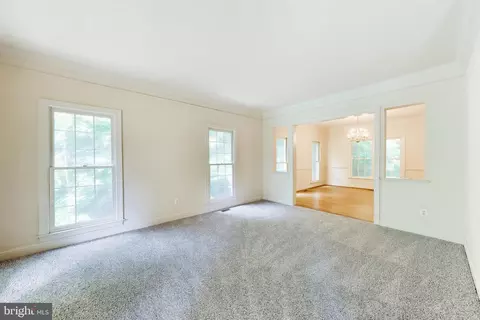 Living - 6228 Garden Rd, Springfield, VA 22152 photo 3 of 6