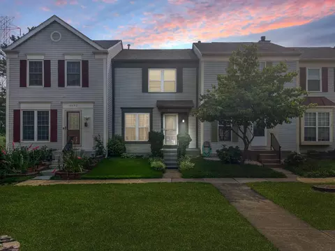 6630 High Valley Ln, Alexandria, VA 22315