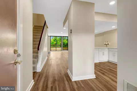 11640 Ivystone Ct #2A2, Reston, VA 20191 photo 4