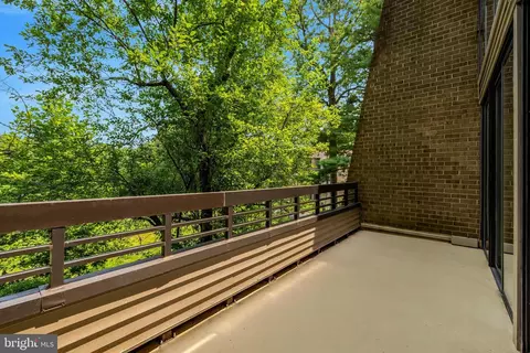 11640 Ivystone Ct #2A2, Reston, VA 20191 photo 17