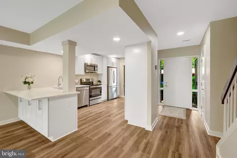 11640 Ivystone Ct #2A2, Reston, VA 20191 photo 7