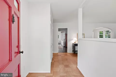 Entry Way - 7526 June St, Springfield, VA 22150 photo 1 of 2