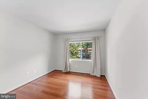 Bedroom - 2235 Wheelwright Ct, Reston, VA 20191 photo 3 of 3