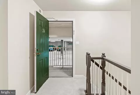 Other - 1641 International Dr #TH-24, Mclean, VA 22102 photo 4 of 9