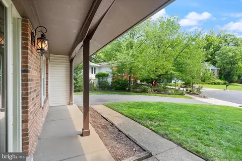 Exterior - 8902 Huxley Ct, Springfield, VA 22153 photo 8 of 14