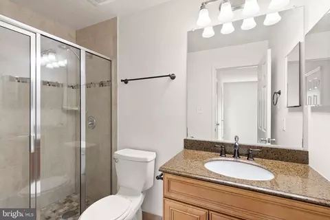 Bath - 8902 Huxley Ct, Springfield, VA 22153 photo 1 of 3