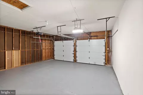 Other - 8902 Huxley Ct, Springfield, VA 22153 photo 7 of 19