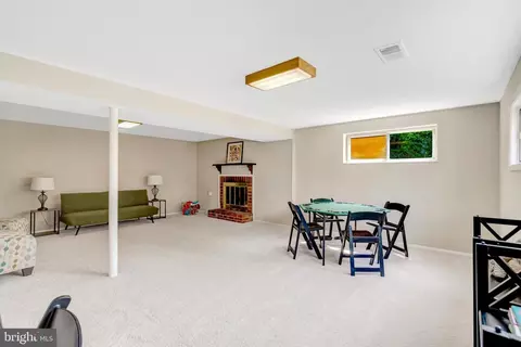 Other - 8622 Kenilworth Dr, Springfield, VA 22151 photo 7 of 14