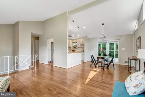 Other - 8622 Kenilworth Dr, Springfield, VA 22151 photo 1 of 14