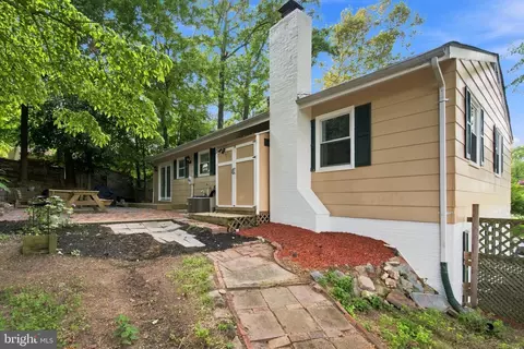 Exterior - 7113 Galgate, Springfield, VA 22152 photo 7 of 7