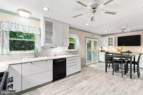 Kitchen - 7113 Galgate, Springfield, VA 22152 photo 6 of 6