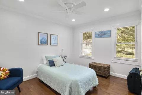 Bedroom - 7805 Richfield Rd, Springfield, VA 22153 photo 3 of 4